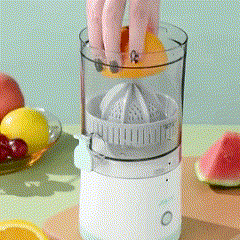 EXPRIMIDOR DE JUGO RECARGABLE